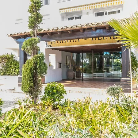 Holidays Royal Marine Apartamento