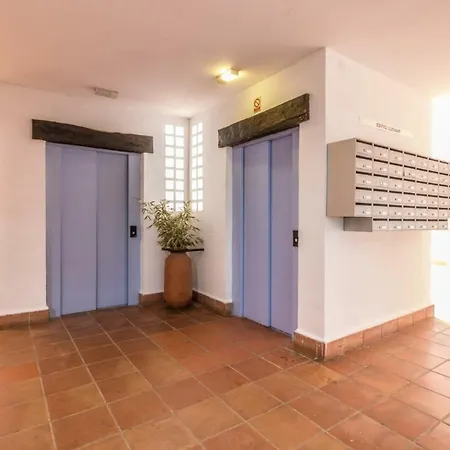 Apartamento Holidays Royal Marine